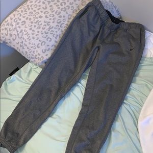 Nike joggers sweatpants
